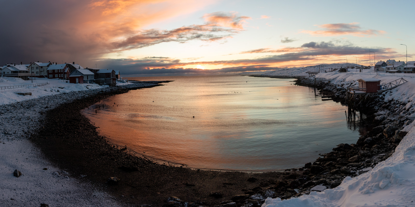 _8100076-Pano